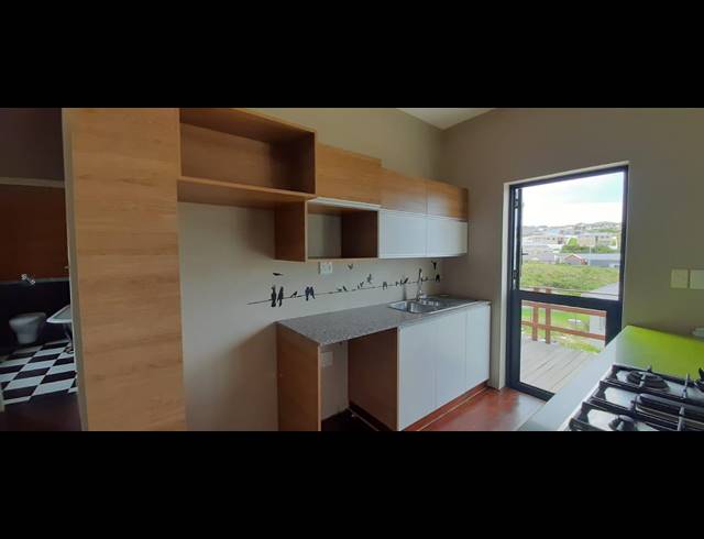2 BEDROOM APARTMENT RENTED IN LOVEMORE PARK